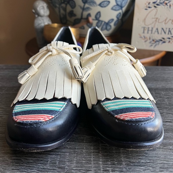 Tory Burch Ruth Kiltie Navy White Fringe RUNWAY Loafers 6.5 $395 - Picture 7 of 13